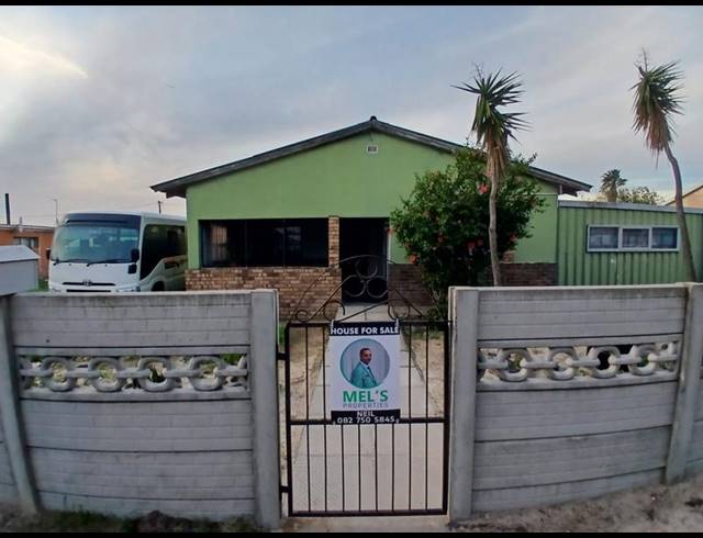 3 BEDROOM HOUSE FOR SALE IN ATLANTIS
